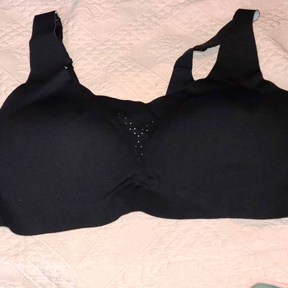 Avia black padded sports bra